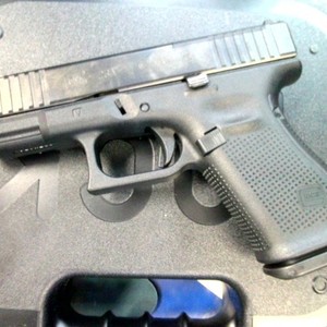 Glock 23V